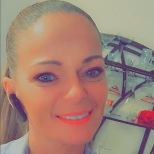 Meet your Posher, Tracy